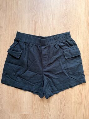 GAP Black Elastic Cargo Shorts